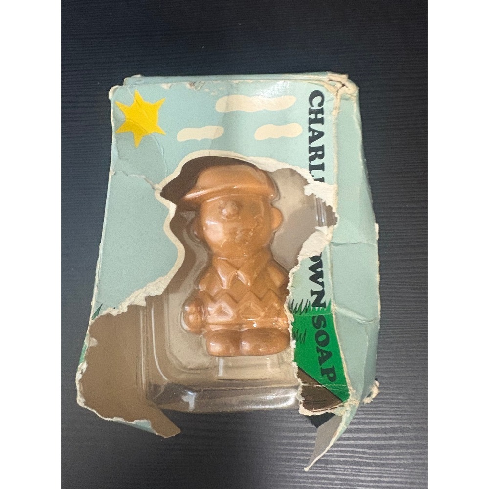 Vintage peanuts Charlie Brown soap NIB